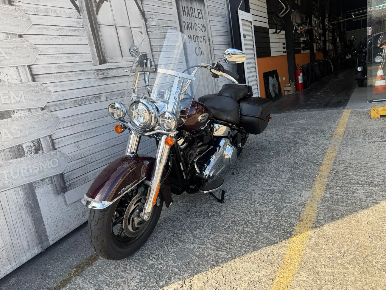 SOFTAIL HERITAGE CLASSIC 114 