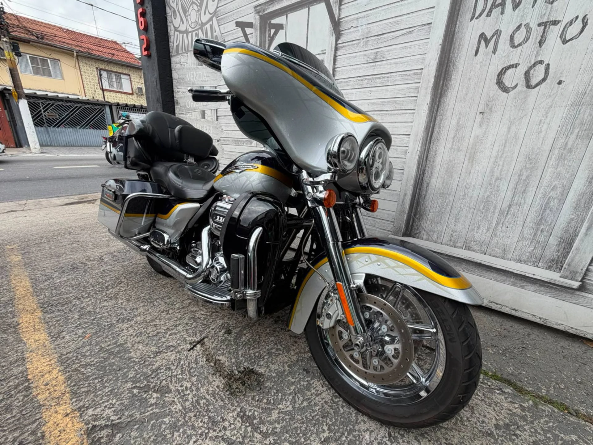 CVO ULTRA CLASSIC ELECTRA GLIDE 