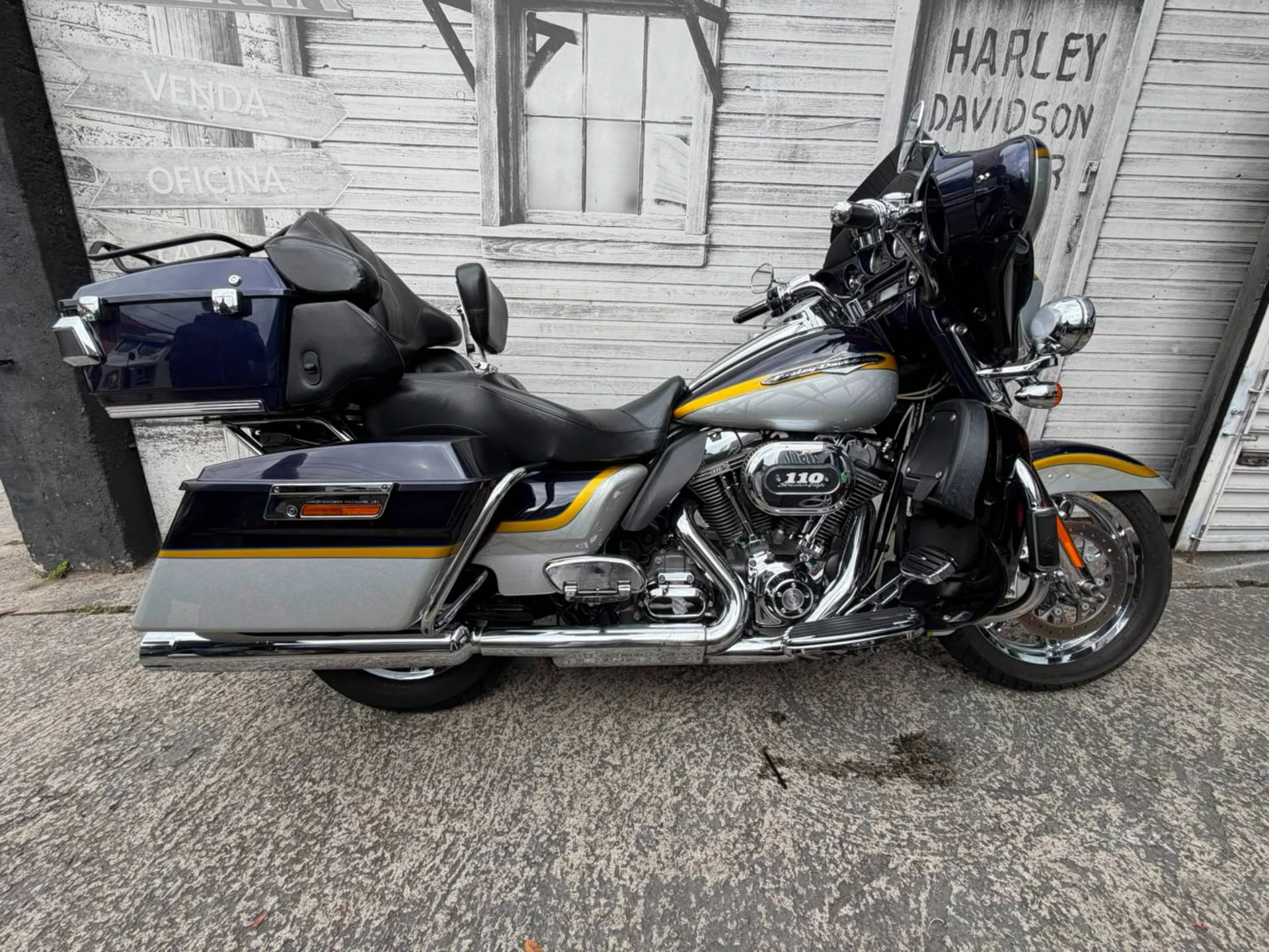 CVO ULTRA CLASSIC ELECTRA GLIDE 