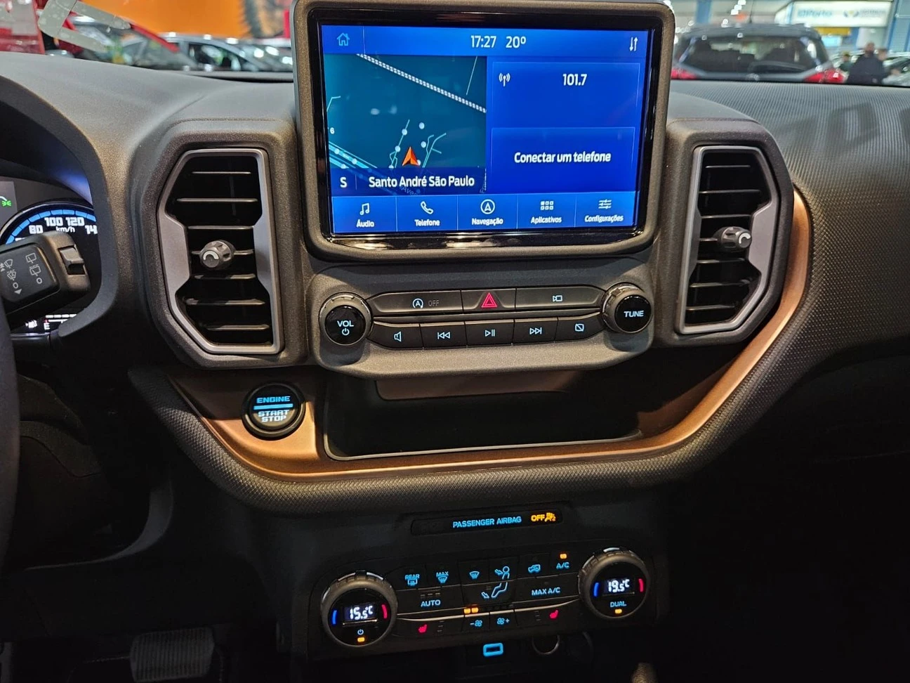 FORD BRONCO SPORT
