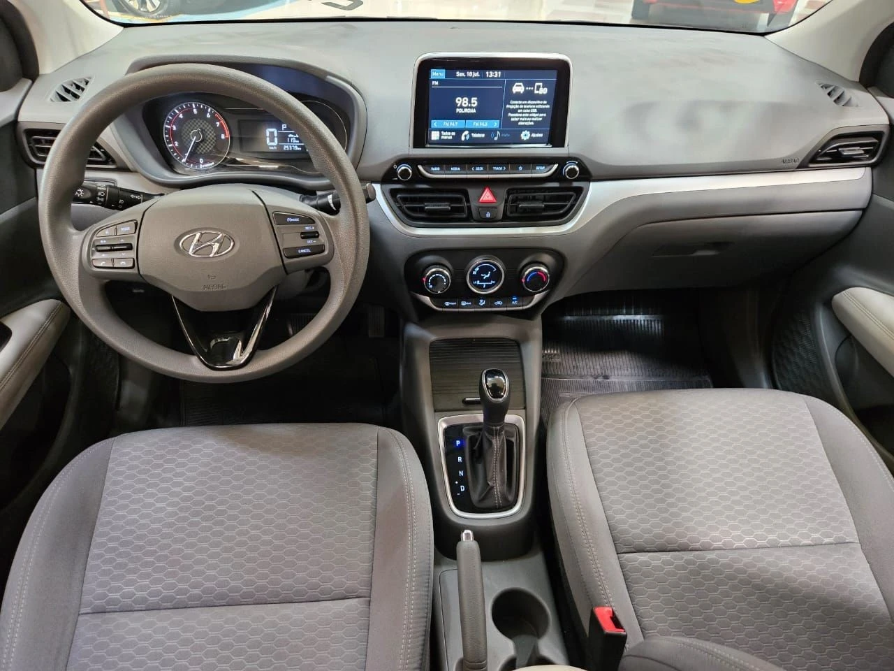 HYUNDAI HB20S