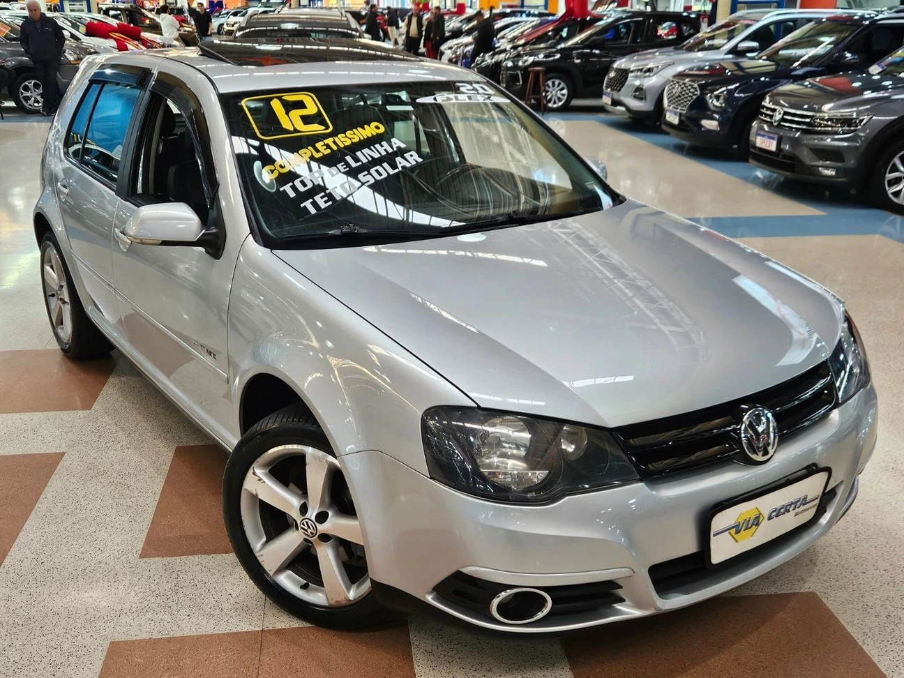 VOLKSWAGEN GOLF
