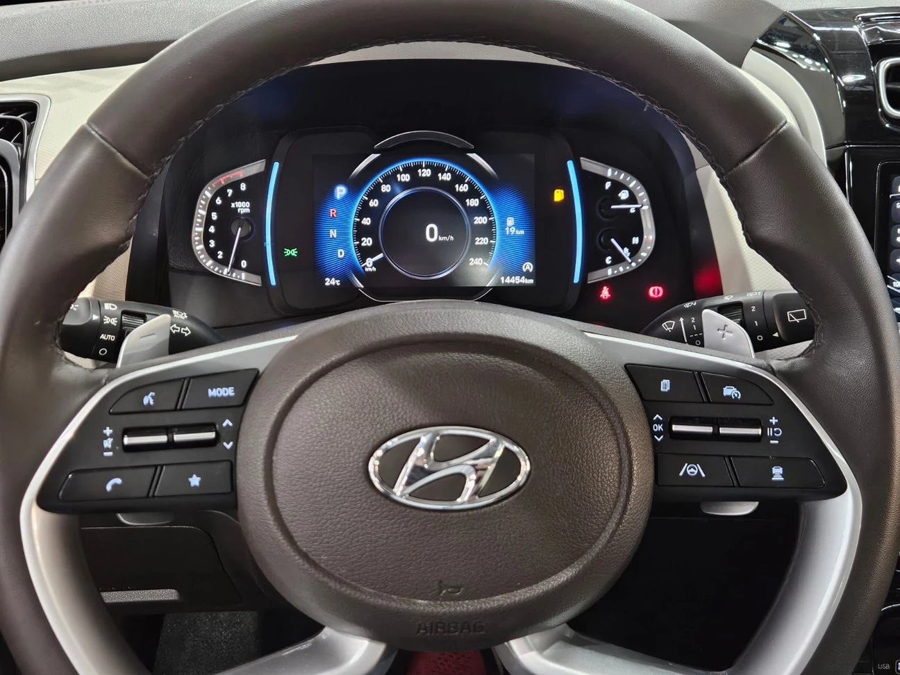 HYUNDAI CRETA
