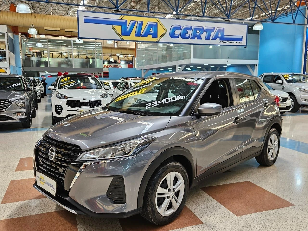 NISSAN KICKS