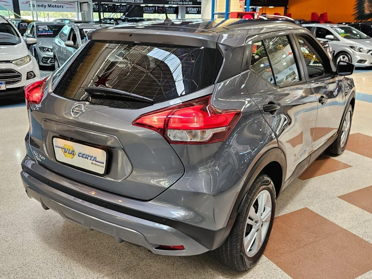 NISSAN KICKS