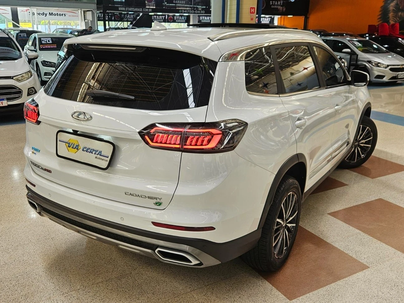 CHERY TIGGO 8