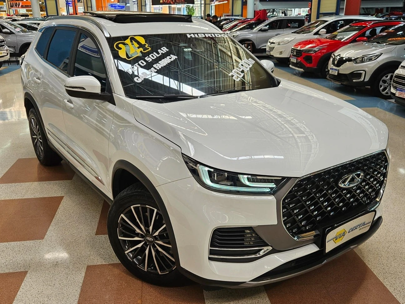 CHERY TIGGO 8