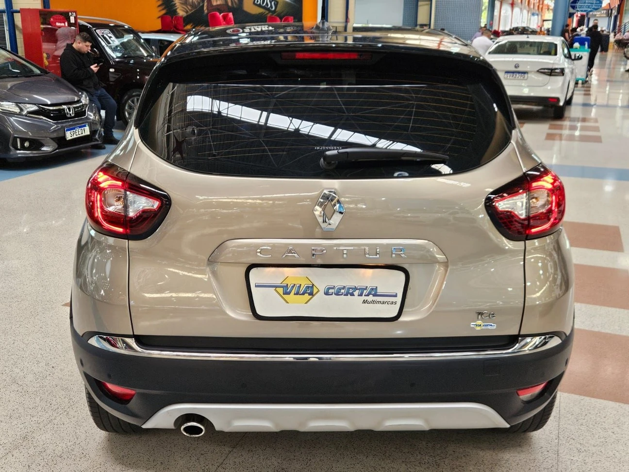 RENAULT CAPTUR
