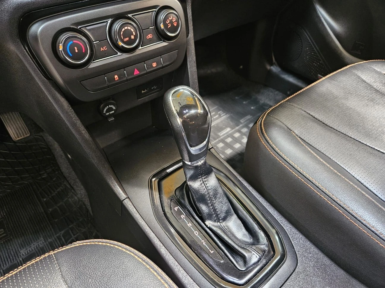 CHERY TIGGO 2