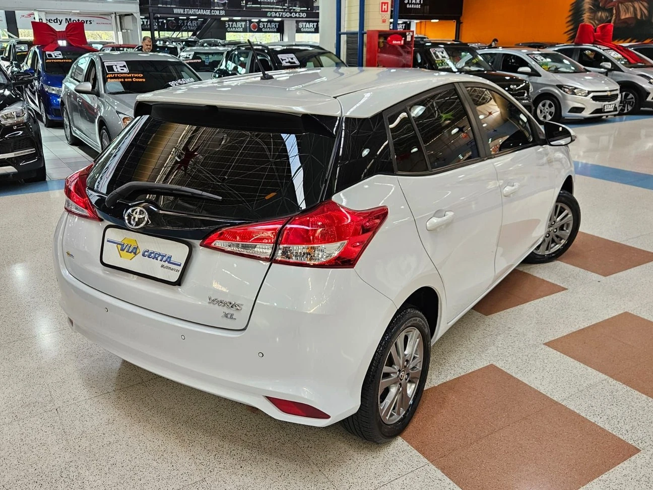 TOYOTA YARIS
