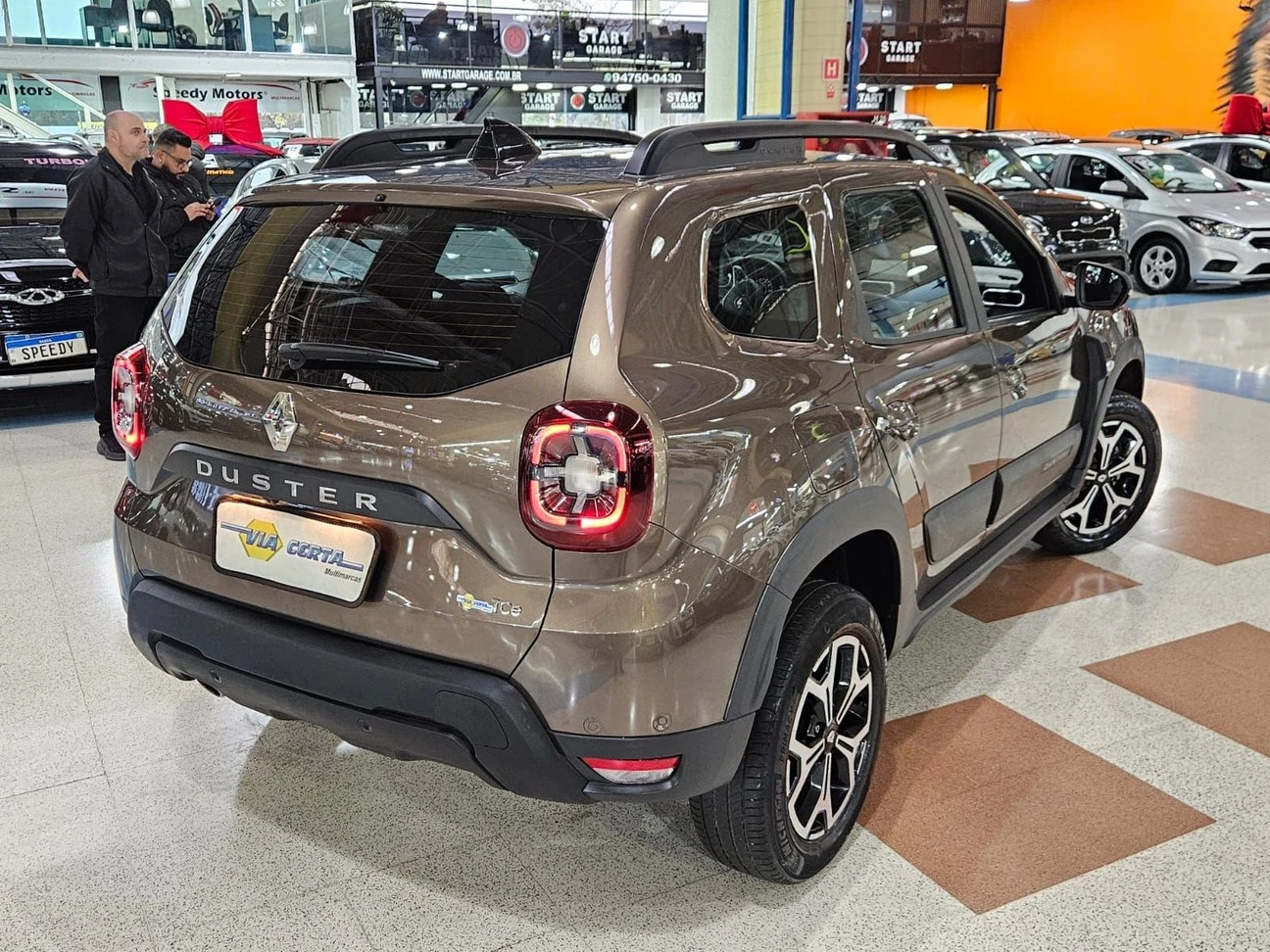 RENAULT DUSTER