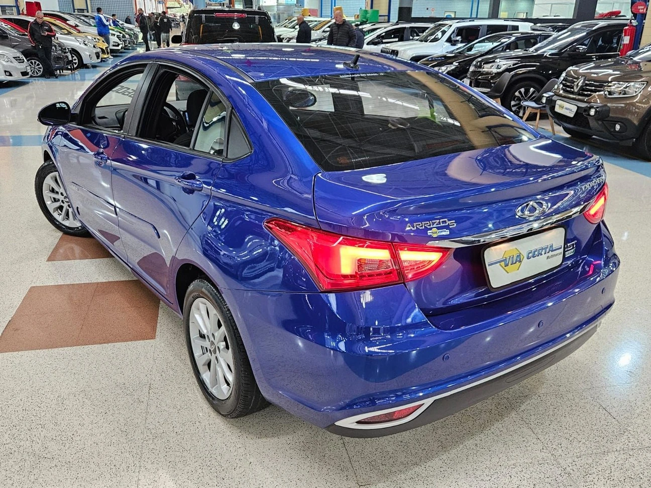 CHERY ARRIZO 5