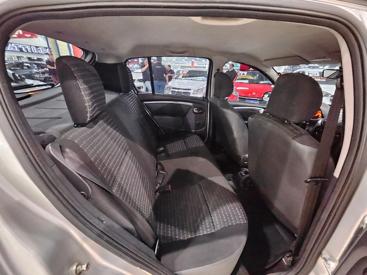 RENAULT SANDERO