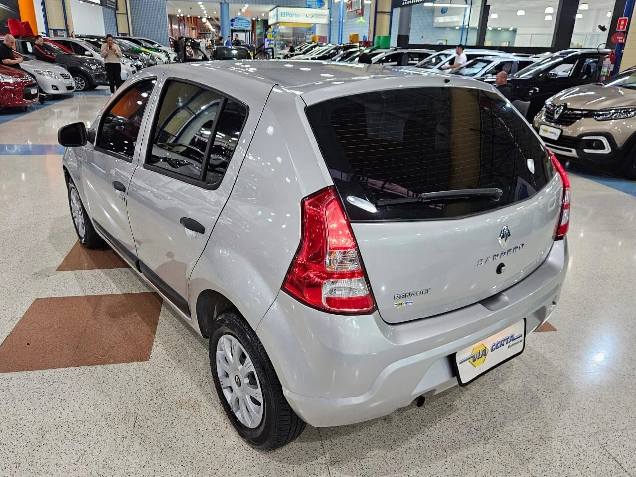 RENAULT SANDERO