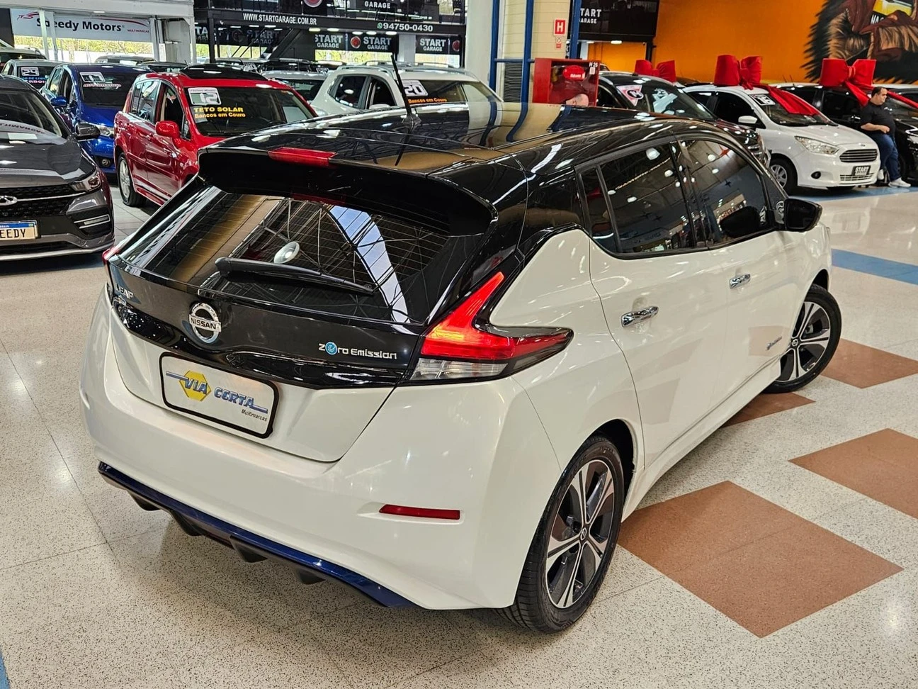 NISSAN LEAF
