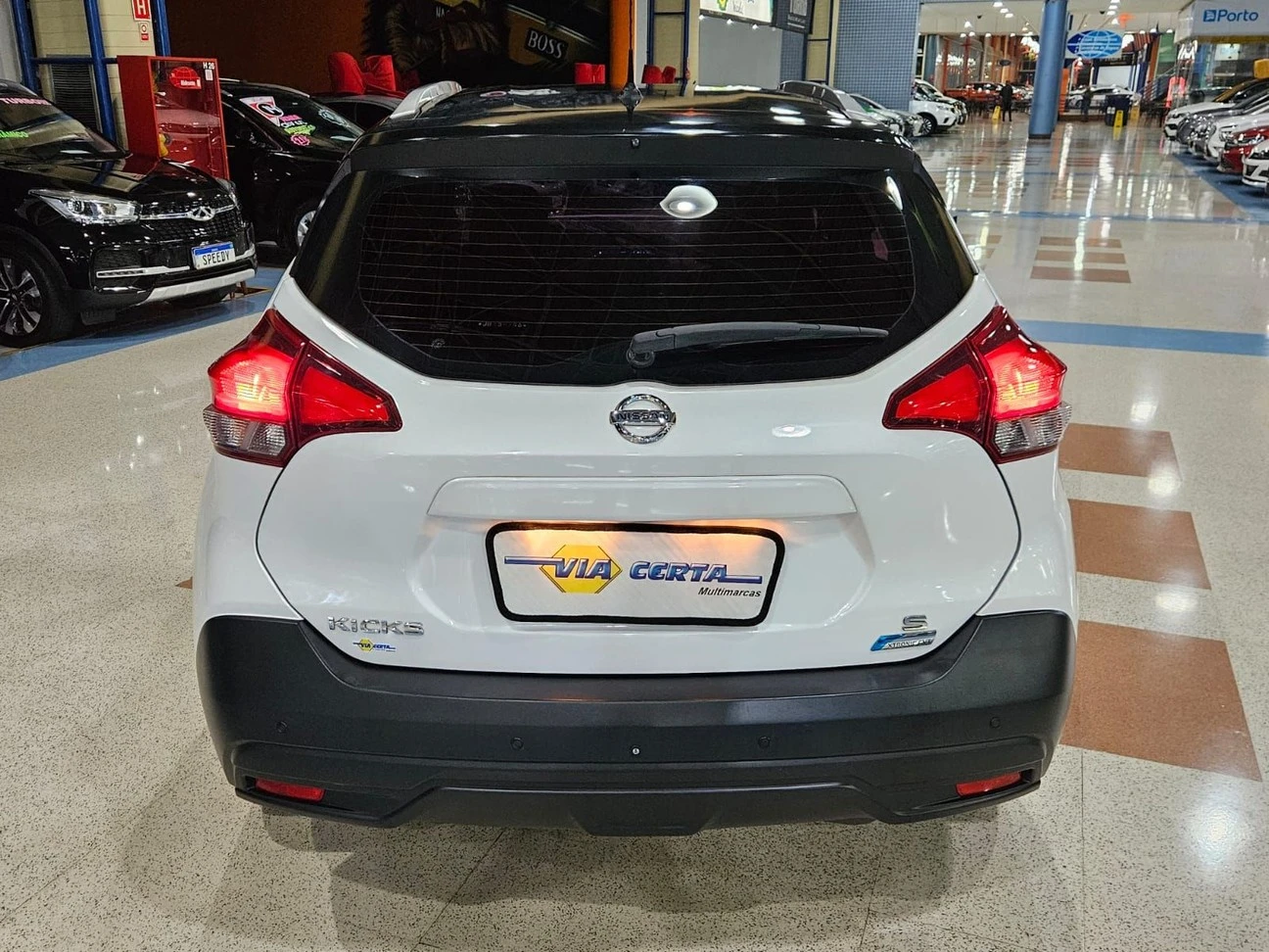 NISSAN KICKS