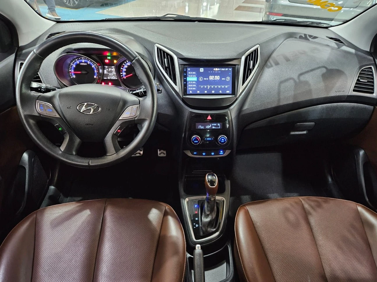 HYUNDAI HB20X