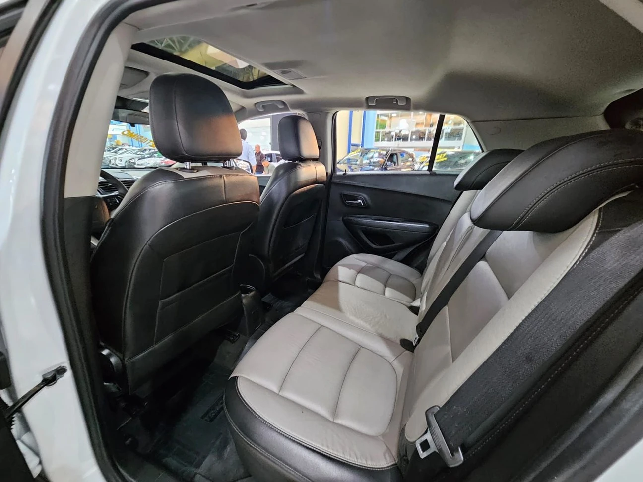 CHEVROLET TRACKER