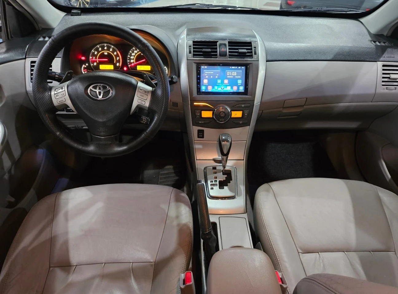 TOYOTA COROLLA