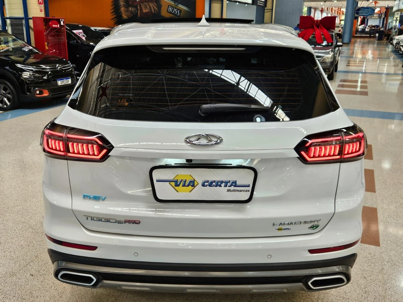 CHERY TIGGO 8