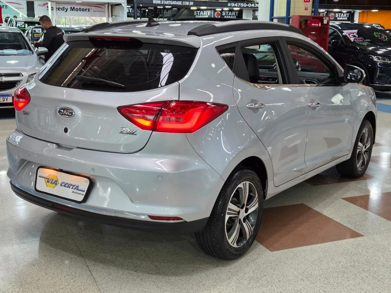JAC T40