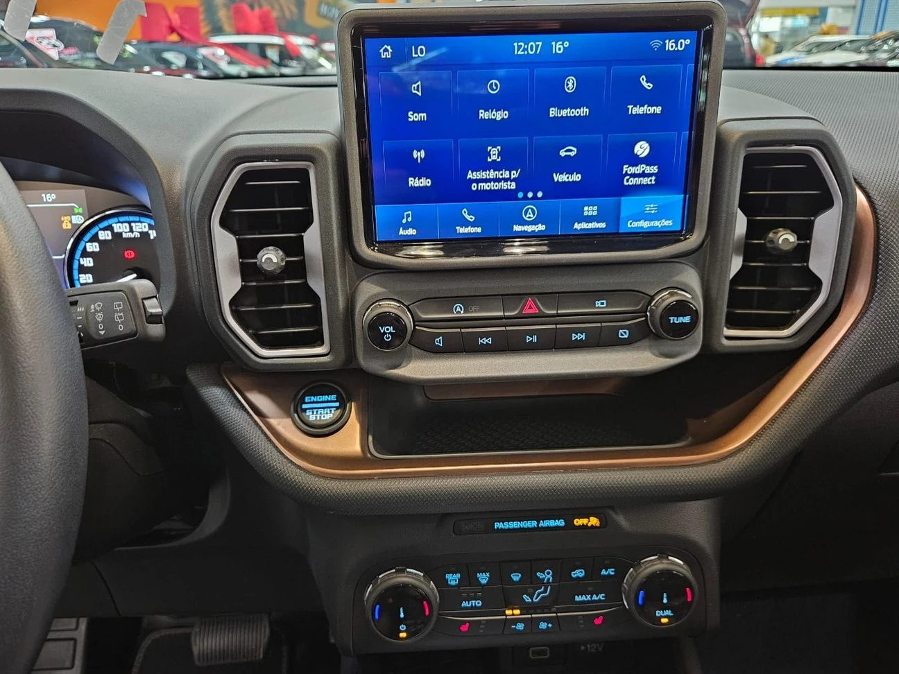 FORD BRONCO SPORT