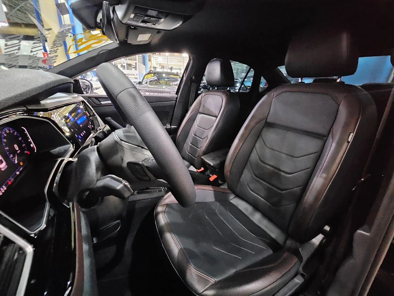 VOLKSWAGEN VIRTUS