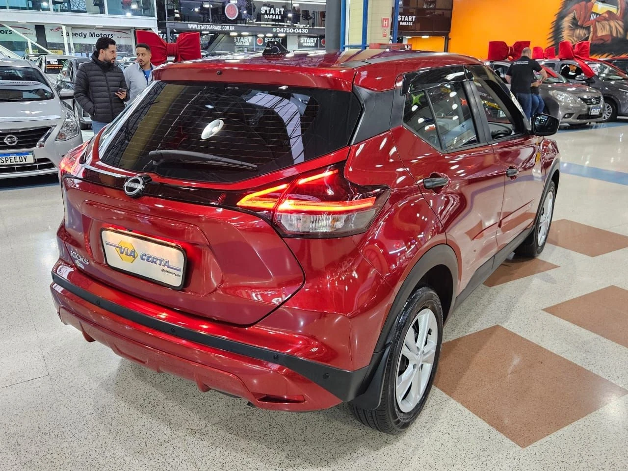 NISSAN KICKS