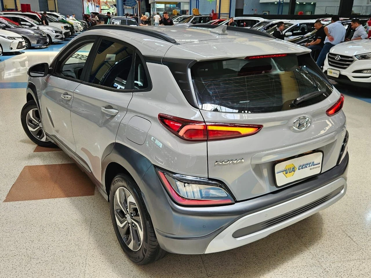 HYUNDAI KONA