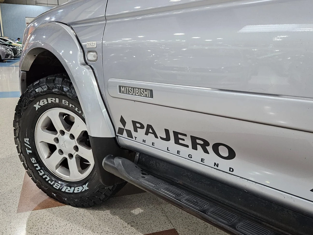 MITSUBISHI PAJERO SPORT
