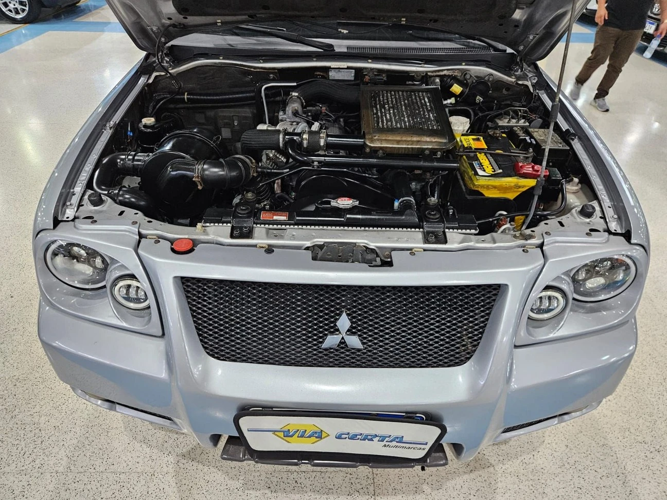 MITSUBISHI PAJERO SPORT