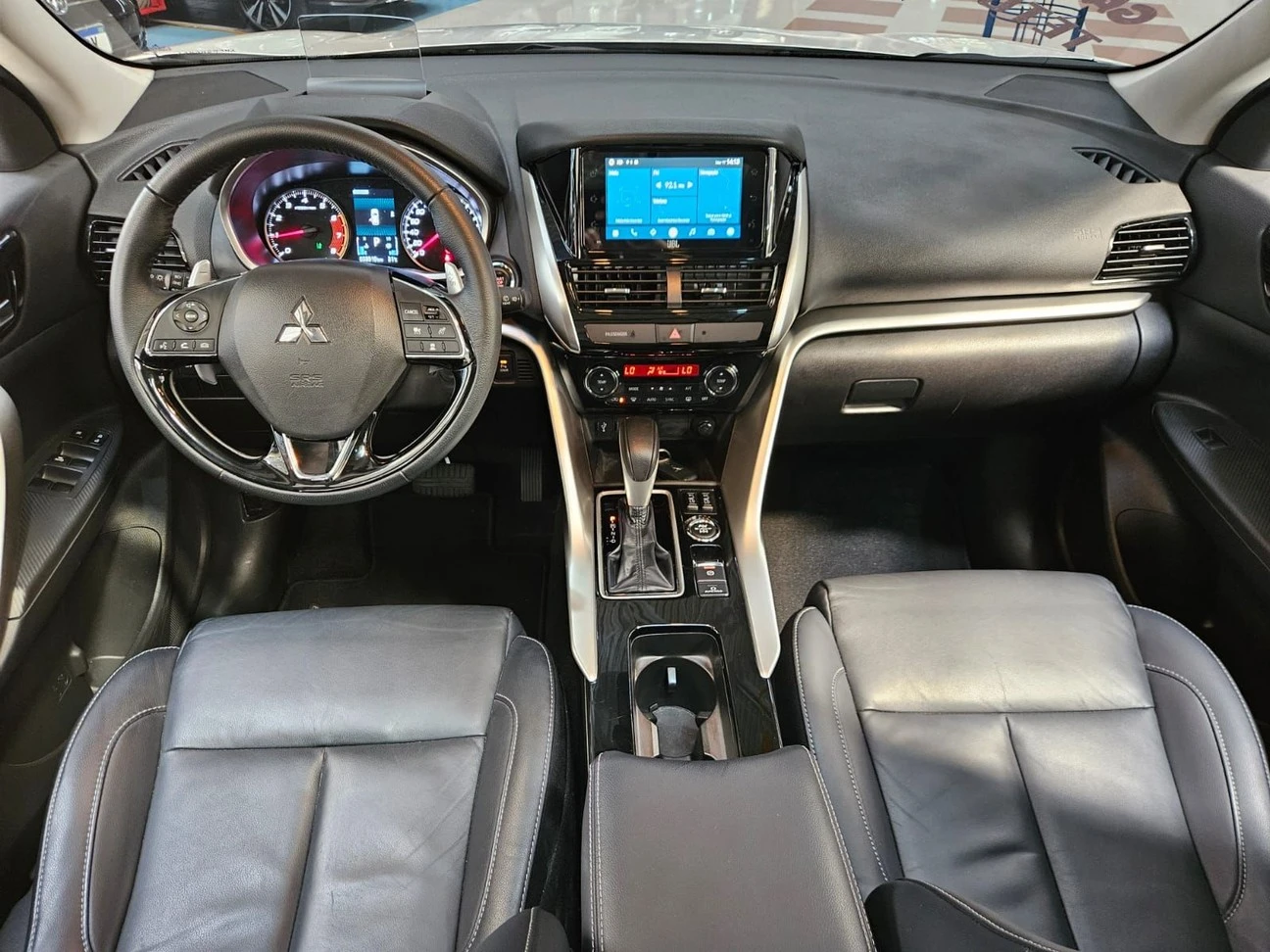 MITSUBISHI ECLIPSE CROSS