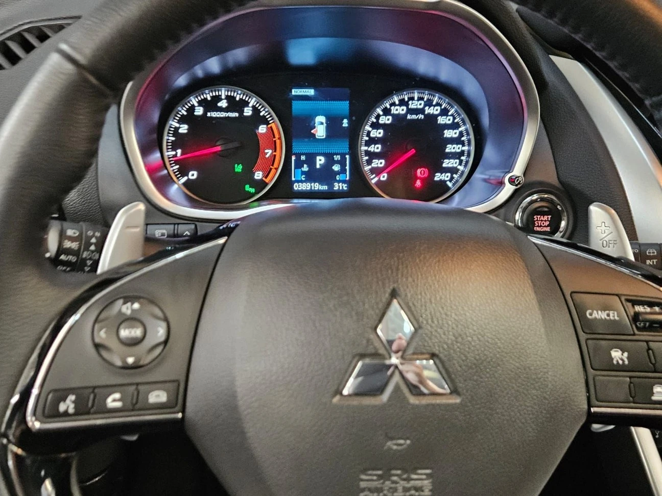 MITSUBISHI ECLIPSE CROSS
