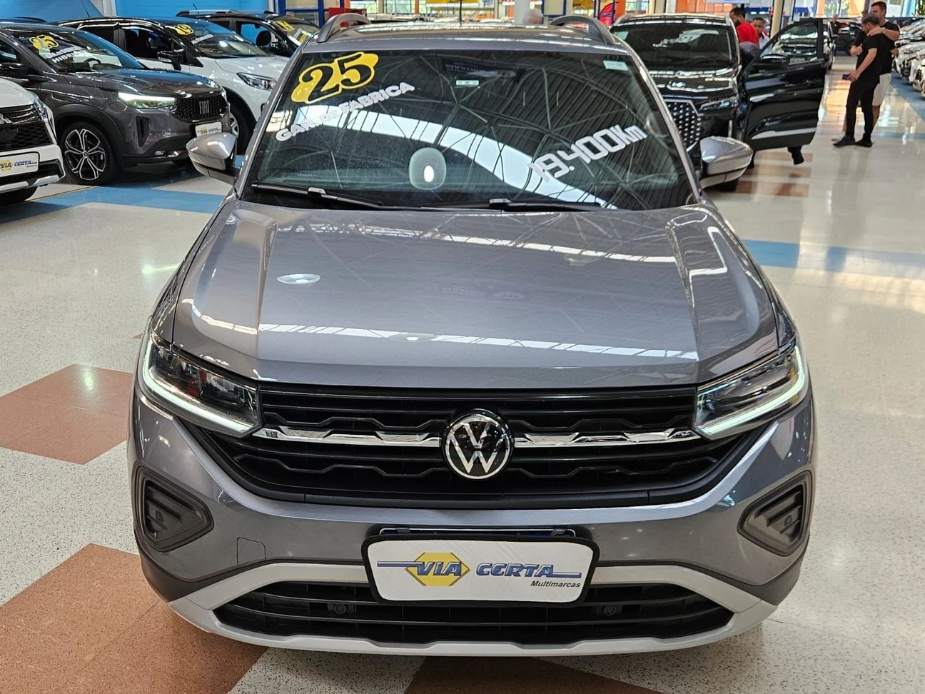 VOLKSWAGEN T-CROSS