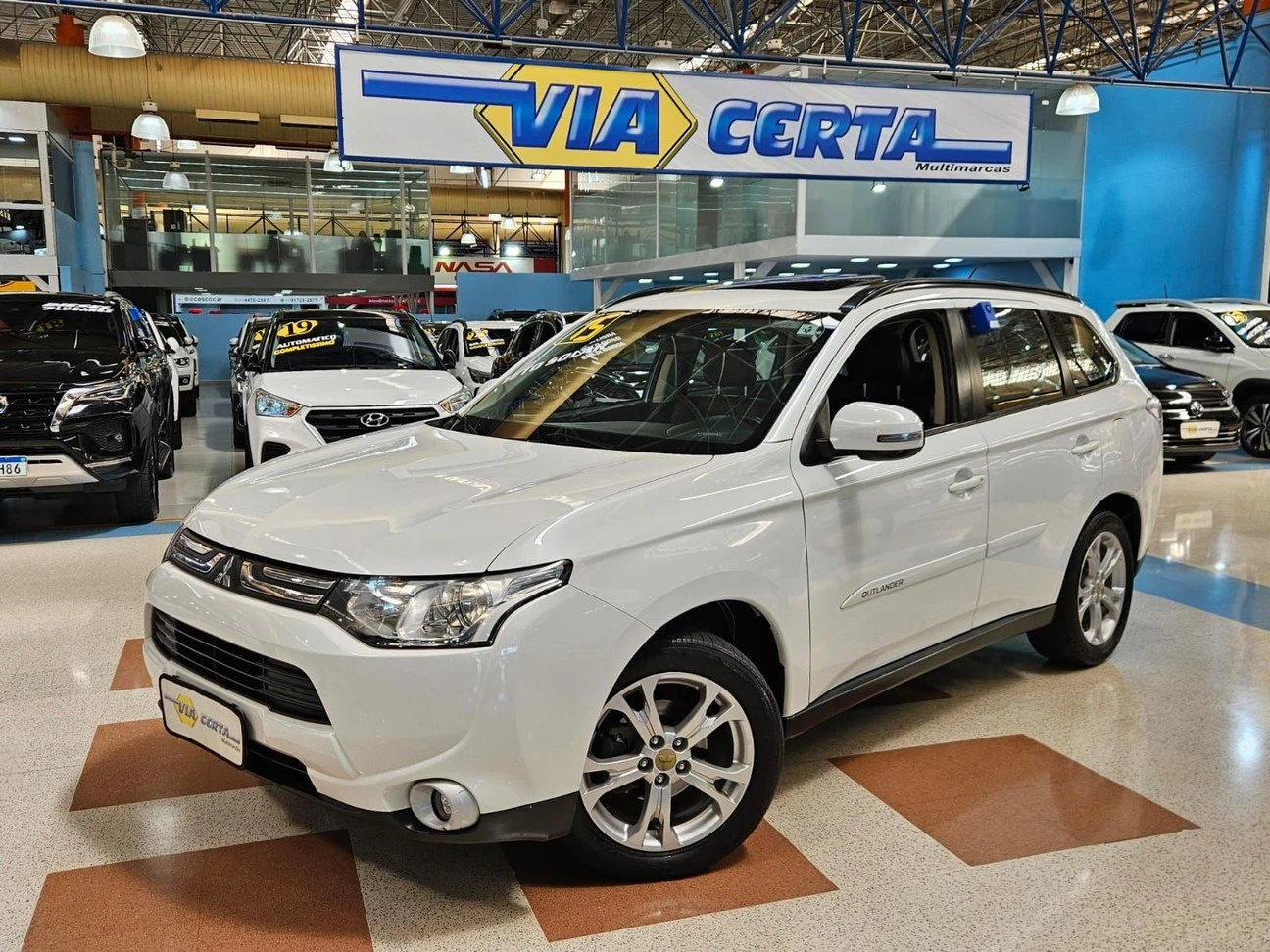 MITSUBISHI OUTLANDER