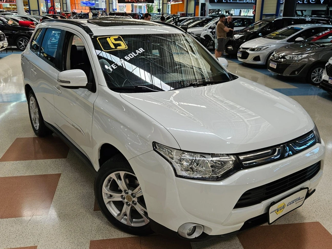 MITSUBISHI OUTLANDER