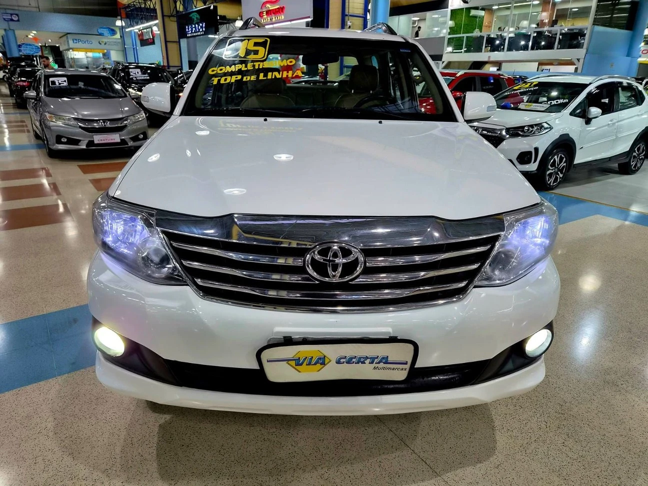 TOYOTA HILUX SW4