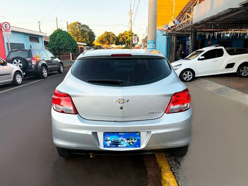 CHEVROLET ONIX