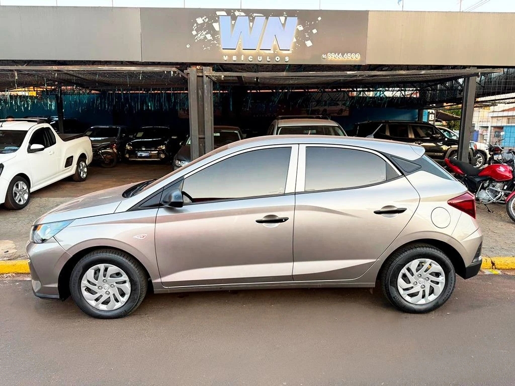 HYUNDAI HB20