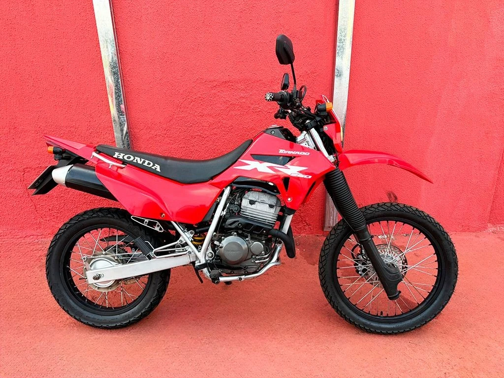 HONDA XR 250 TORNADO