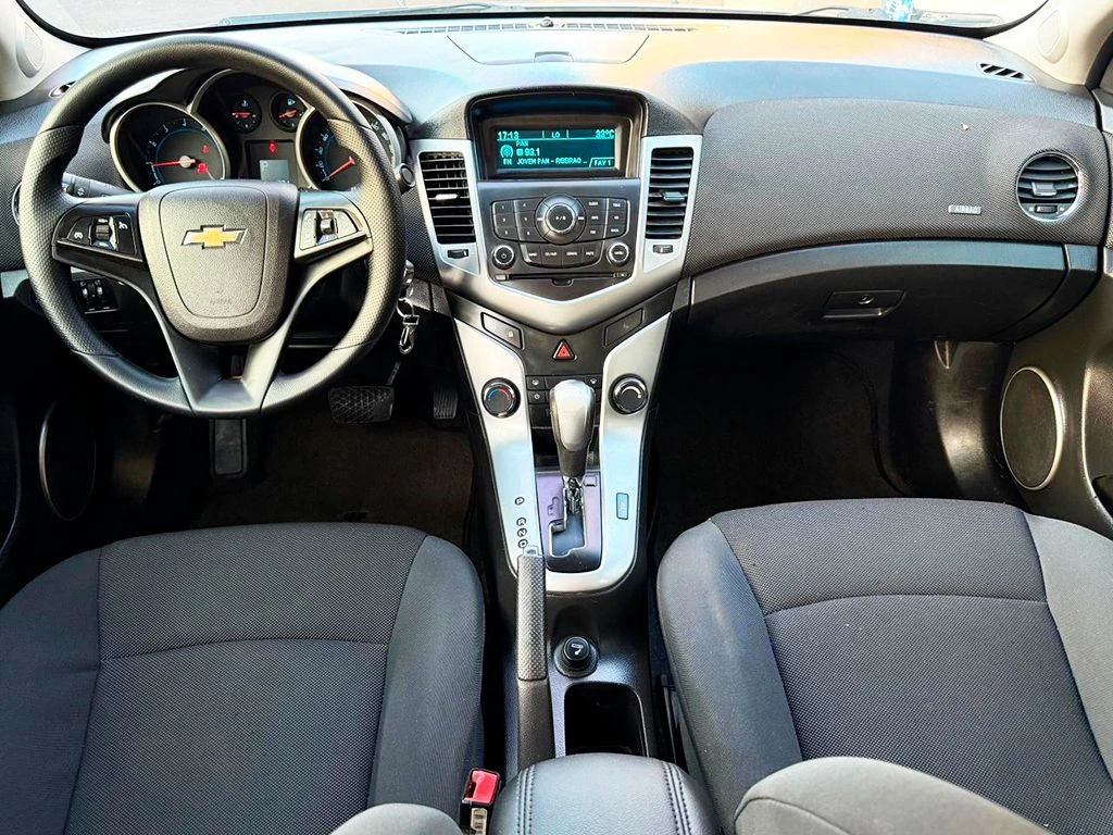 CHEVROLET CRUZE