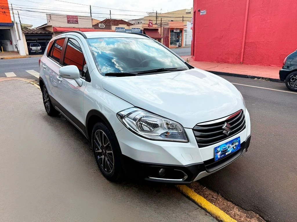 SUZUKI S-CROSS