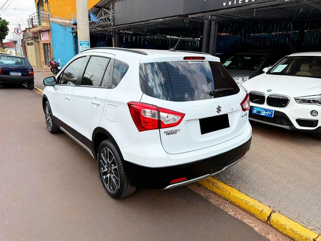 SUZUKI S-CROSS