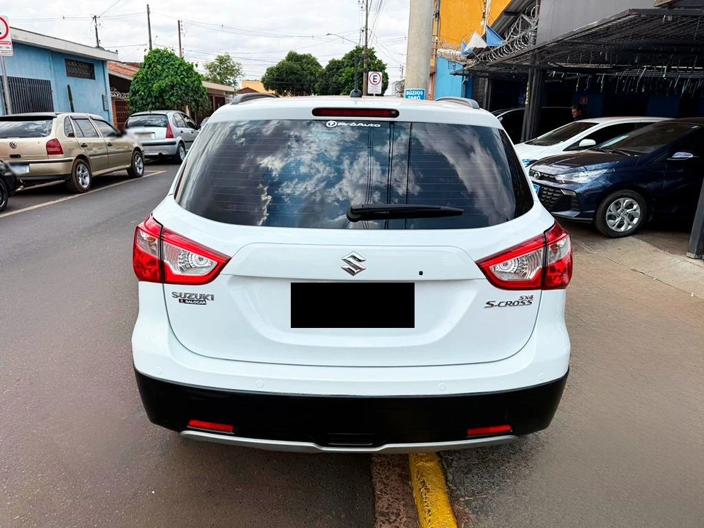 SUZUKI S-CROSS