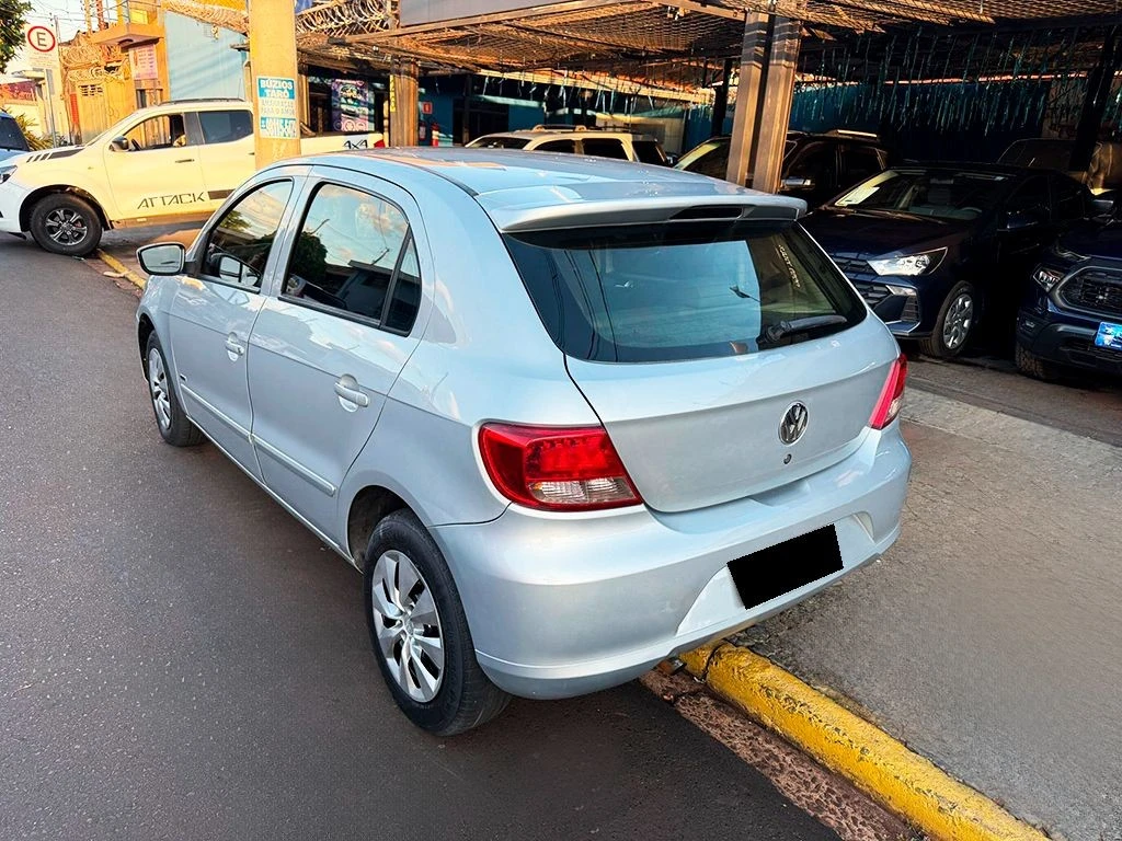 VOLKSWAGEN GOL
