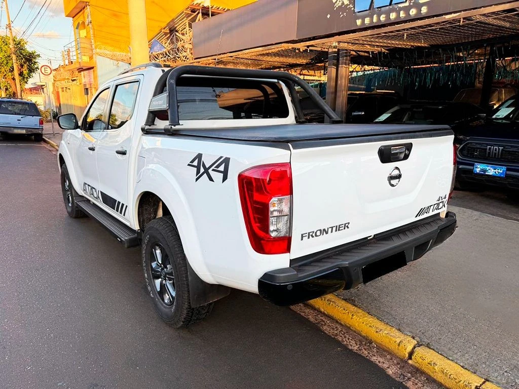 NISSAN FRONTIER