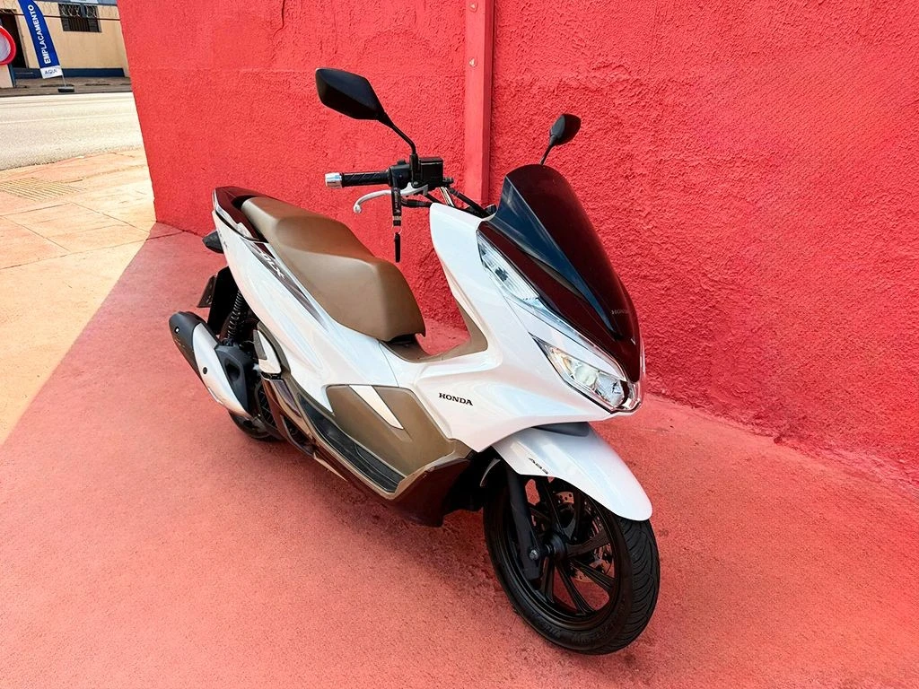 HONDA PCX 150 DLX