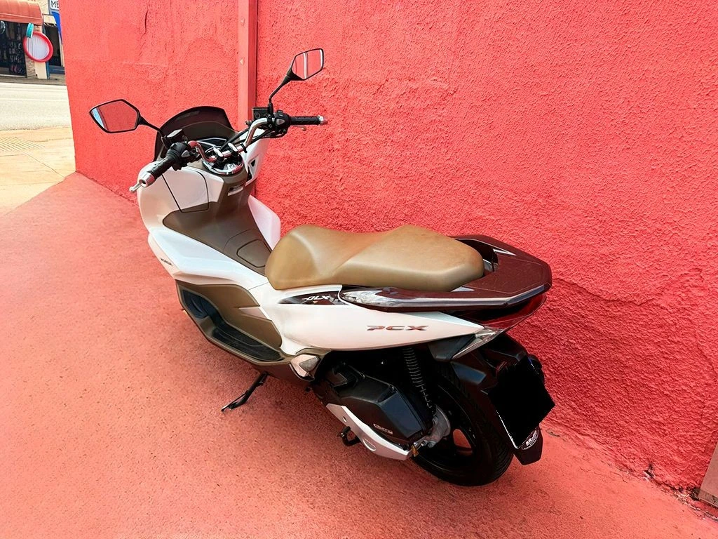 HONDA PCX 150 DLX
