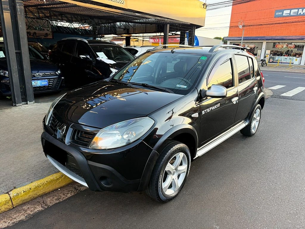 RENAULT SANDERO