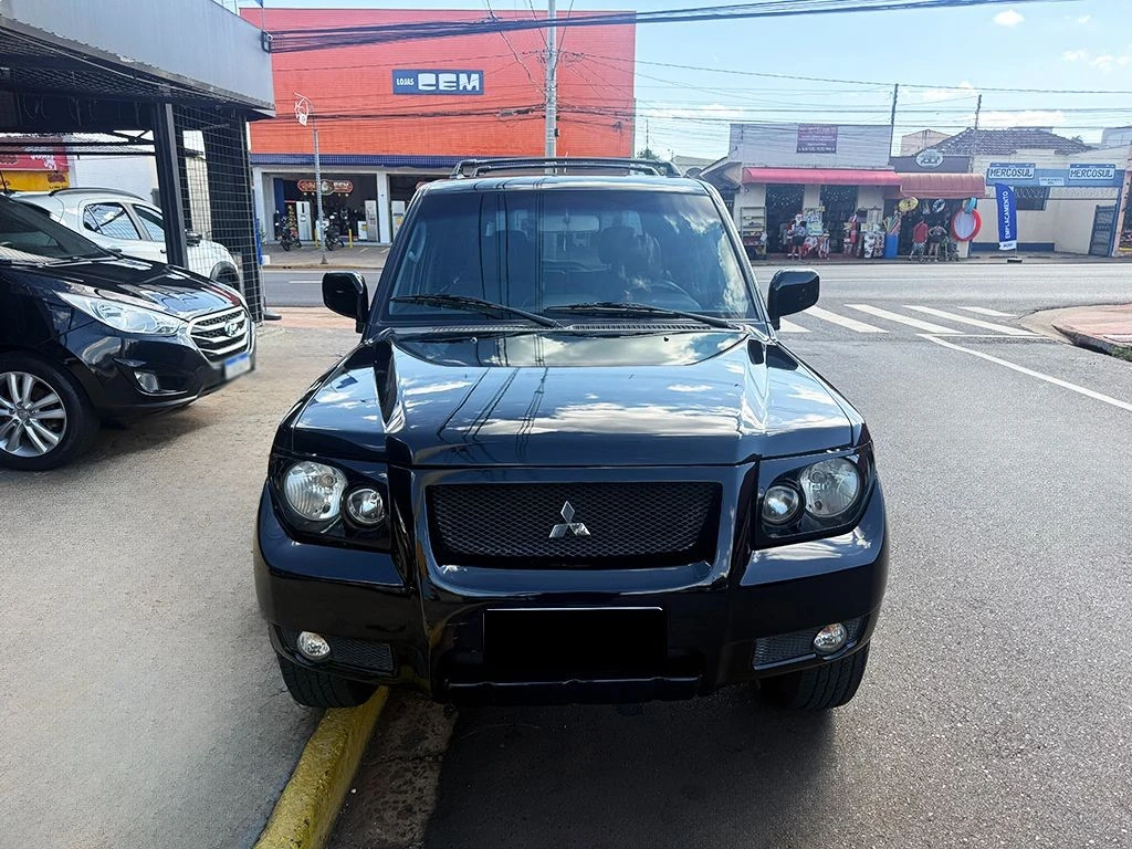 MITSUBISHI PAJERO TR4